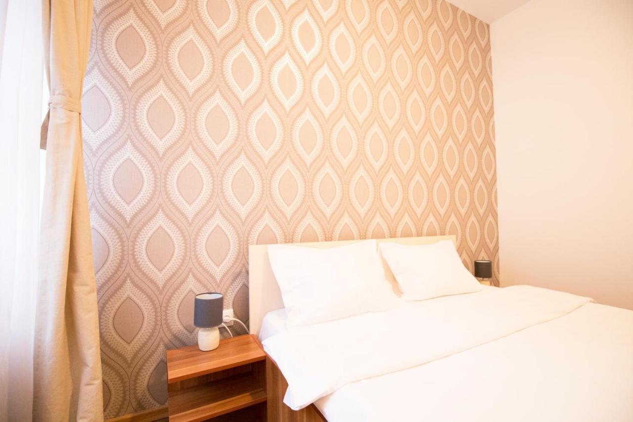 Sunny Old Town Apartment Brasov Exterior photo